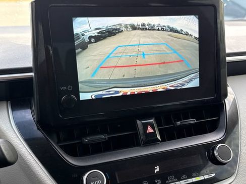 Used 2024 Toyota Corolla LE FWD image 23
