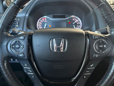 Used 2023 Honda Ridgeline Black Edition image 25