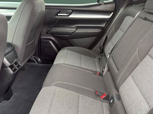 Used 2025 GMC Terrain Elevation AWD/4WD image 18