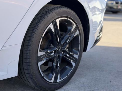 Used 2023 Kia K5 GT-Line w/ GT-Line Premium Package image 11