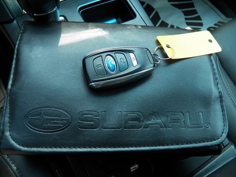 Used 2015 Subaru Outback 2.5i Limited AWD/4WD image 20