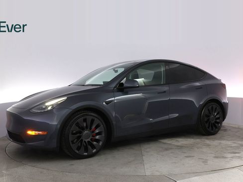 Used 2022 Tesla Model Y Performance image 18