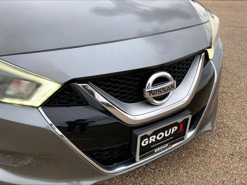 Used 2017 Nissan Maxima 3.5 SL FWD image 29