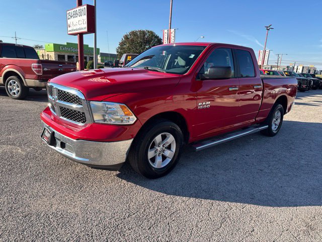Used 2017 RAM 1500 Classic SLT RWD image 2