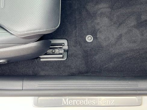 Certified 2023 Mercedes-Benz C 300 4MATIC Sedan image 36