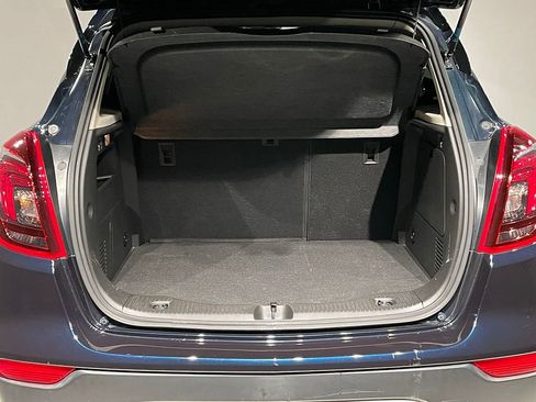 Used 2021 Buick Encore Preferred FWD image 5