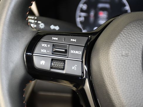 Certified 2025 Honda HR-V Sport image 20