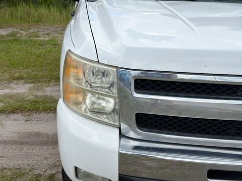 Used 2009 Chevrolet Silverado 1500 LT w/ Power Pack Plus RWD image 9