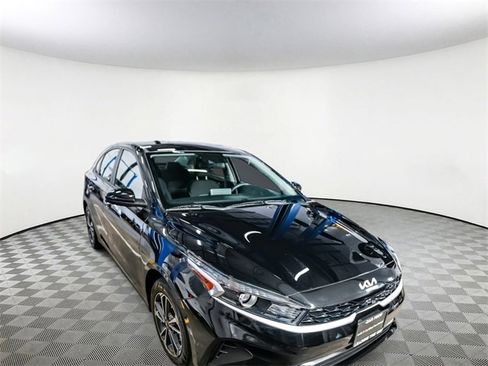 Certified 2024 Kia Forte LXS image 2