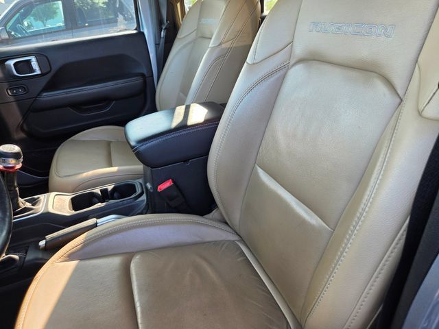 Used 2019 Jeep Wrangler Unlimited Rubicon AWD/4WD image 2