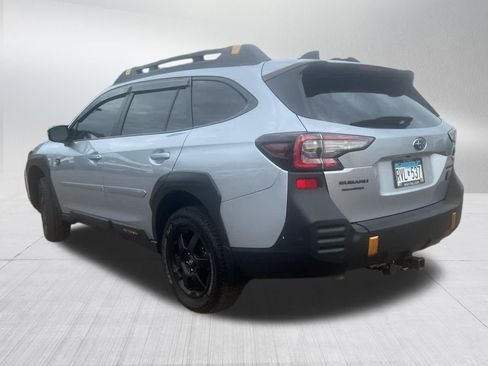 Used 2025 Subaru Outback Wilderness AWD/4WD image 5