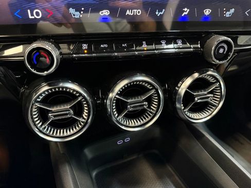 New 2025 Chevrolet Blazer EV LT w/ Super Cruise Package image 16