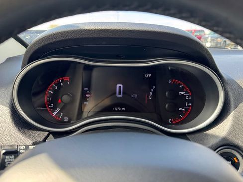 Used 2019 Dodge Durango SXT w/ 3rd Row Seating Group AWD/4WD image 23