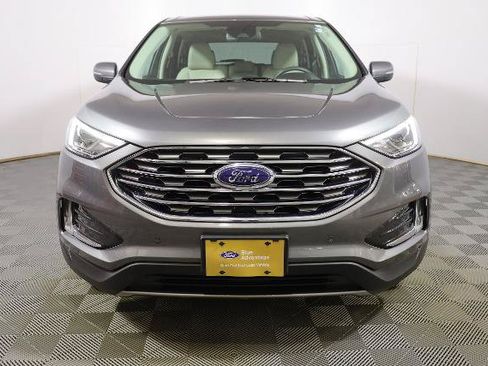 Certified 2022 Ford Edge Titanium w/ Class II Trailer Tow Package AWD/4WD image 3