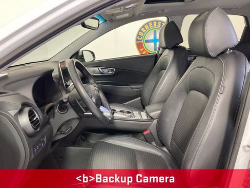 Used 2021 Hyundai Kona Ultimate FWD image 11