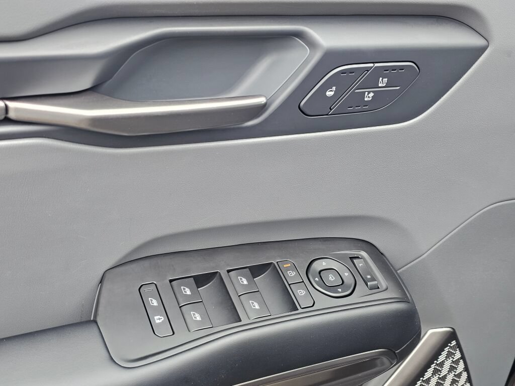 Certified 2024 Kia EV9 Wind AWD/4WD image 35