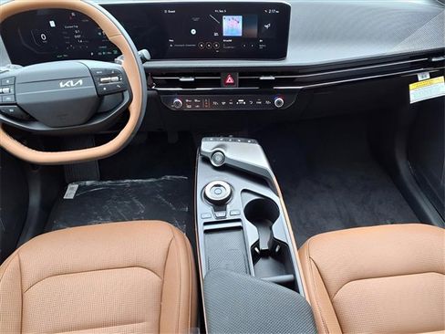 New 2025 Kia EV6 Wind image 6