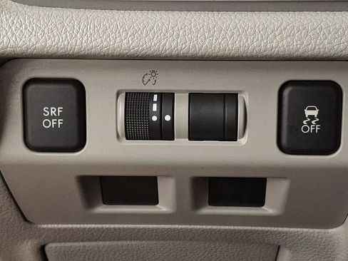 Used 2016 Subaru Forester 2.5i Premium image 22