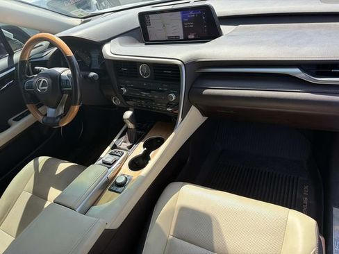 Used 2018 Lexus RX 350L FWD image 17