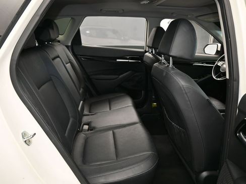 Used 2021 Kia Seltos EX image 39