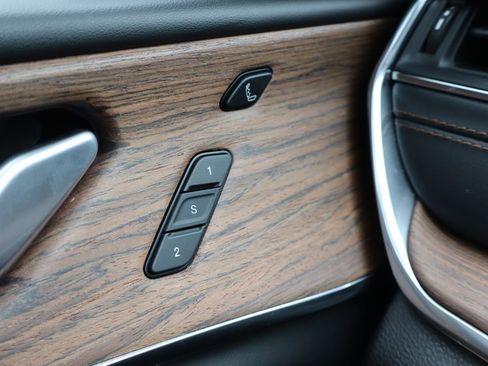 Used 2023 Jeep Grand Cherokee Summit w/ Adv Protech Group IV image 34