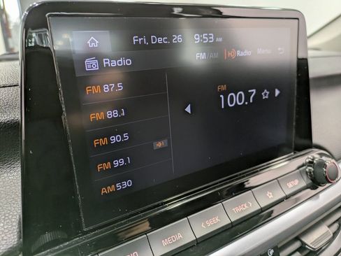 Certified 2022 Kia Forte LXS image 11