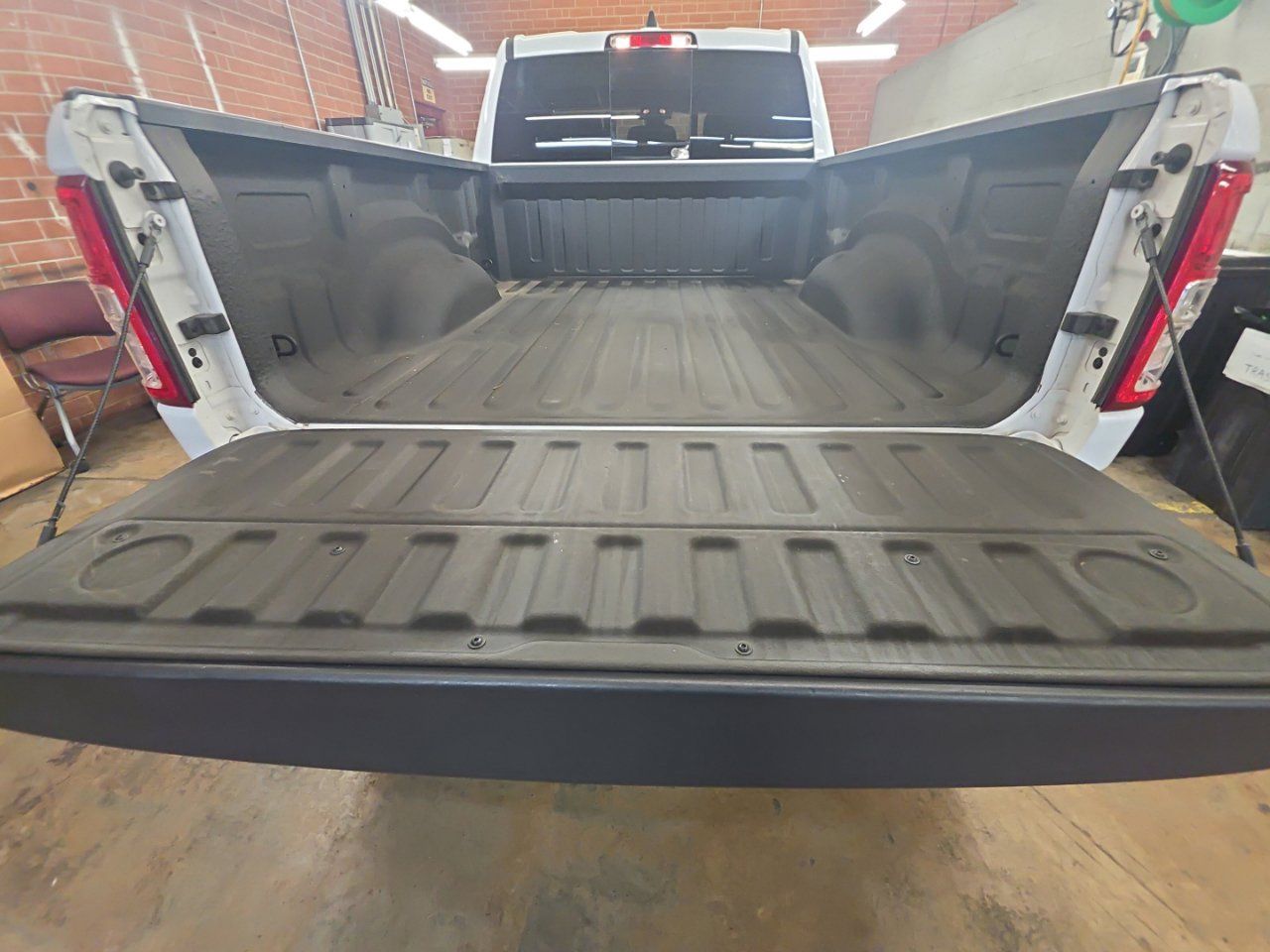 Used 2023 RAM 1500 Big Horn w/ Trailer Tow Group AWD/4WD image 21