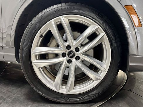 Used 2018 Audi Q7 3.0T Prestige w/ Prestige Package AWD/4WD image 12