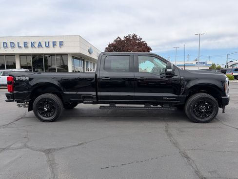New 2026 Ford F350 Lariat w/ Black Appearance Package AWD/4WD image 2
