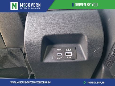 Used 2024 Subaru Crosstrek 2.5i Sport AWD/4WD image 34