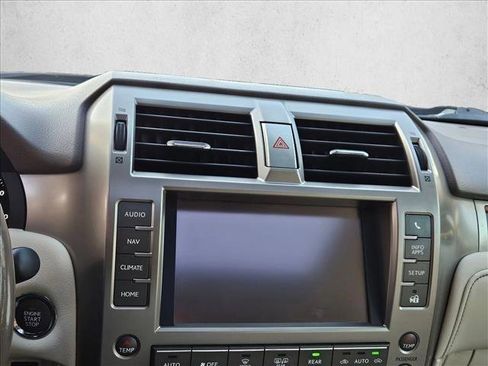 Used 2016 Lexus GX 460 w/ Premium Package image 16