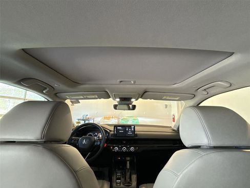 Used 2026 Honda CR-V EX-L image 16