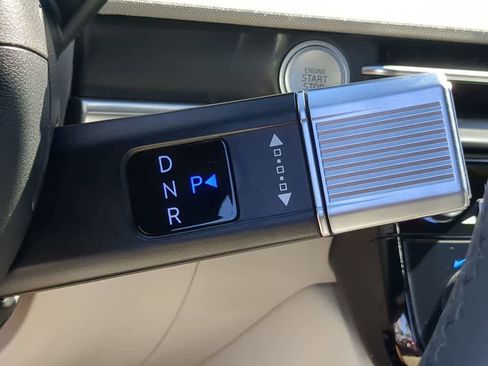 New 2026 Hyundai Tucson Limited image 35