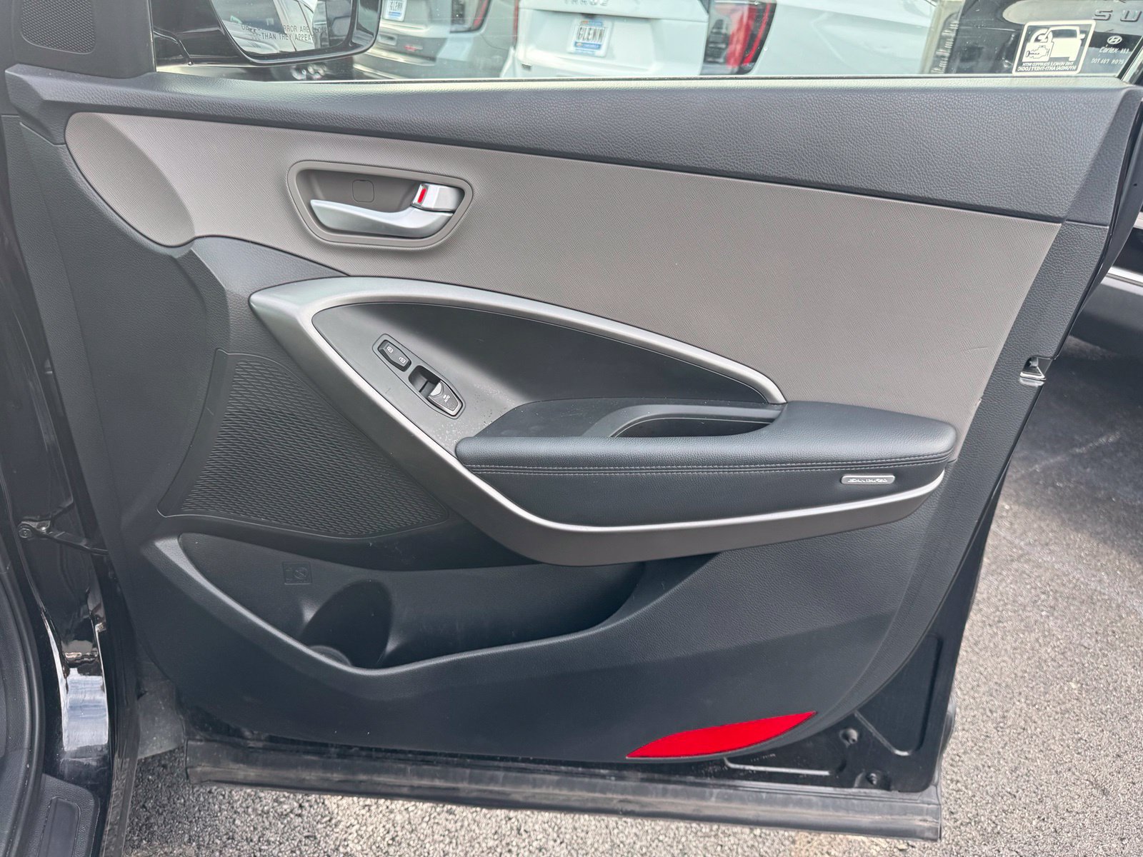 Used 2017 Hyundai Santa Fe Sport FWD image 30