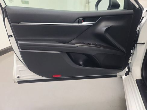 Used 2024 Toyota Camry SE image 22