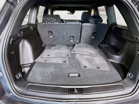 Used 2025 Jeep Grand Cherokee Laredo X AWD/4WD image 28