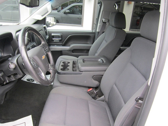 Used 2017 Chevrolet Silverado 1500 LT w/ All Star Edition AWD/4WD image 7