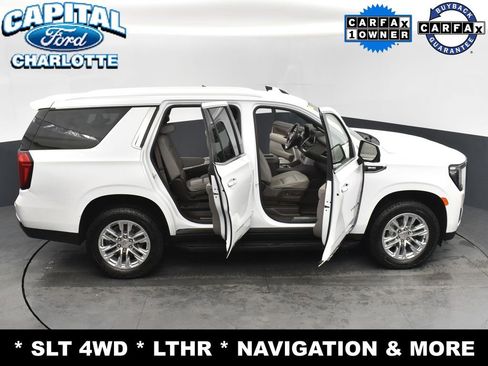 Used 2023 GMC Yukon SLT w/ SLT Luxury Package image 30