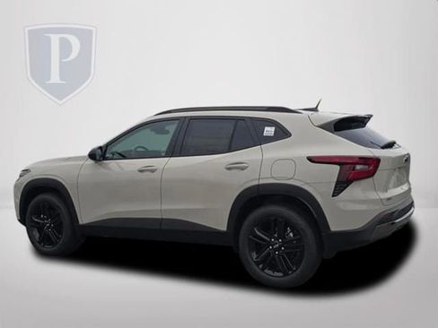 New 2026 Chevrolet Trax ACTIV w/ Driver Confidence Package image 9