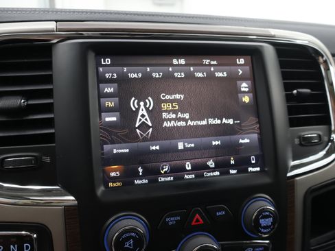 Used 2018 RAM 1500 Laramie w/ Convenience Group AWD/4WD image 51