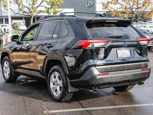 Certified 2020 Toyota RAV4 XLE image 23
