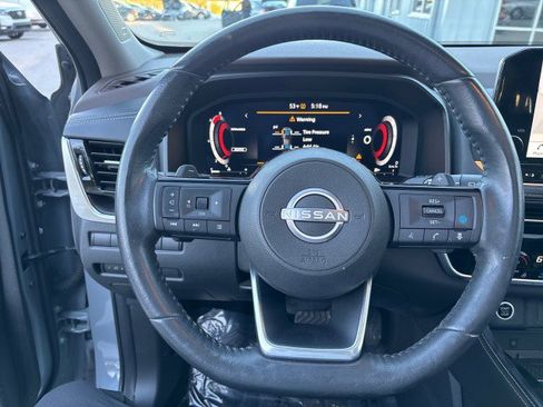 Used 2023 Nissan Rogue Platinum w/ Platinum Premium Package image 15