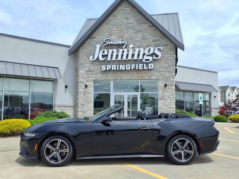 Used 2024 Ford Mustang Premium RWD image 1