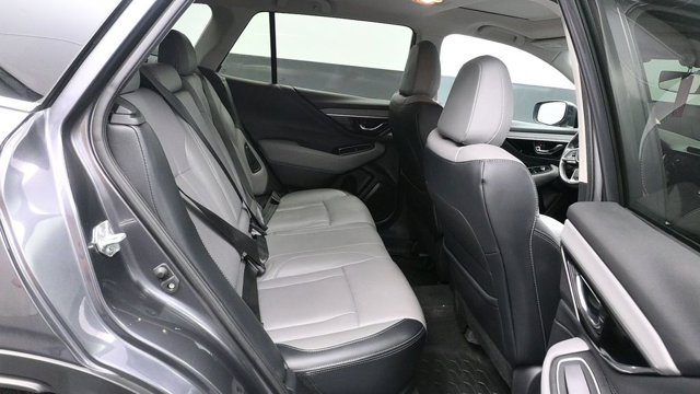 Used 2022 Subaru Outback Limited AWD/4WD image 15