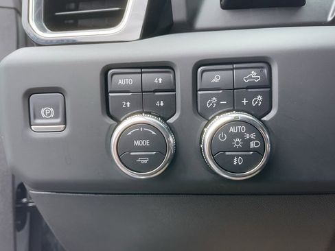 Used 2024 GMC Sierra 1500 Denali w/ Denali Reserve Package image 14