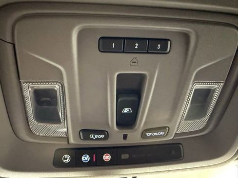 Used 2020 GMC Sierra 1500 Elevation w/ Elevation Value Package image 25