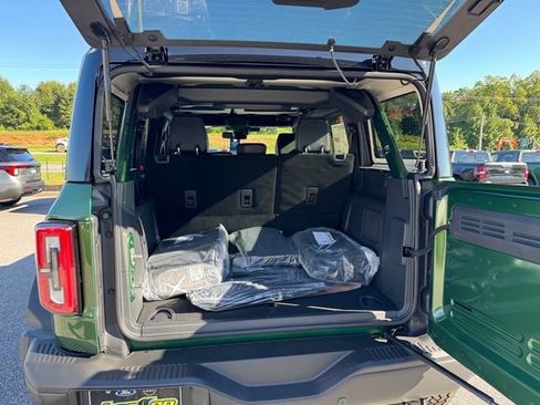 New 2025 Ford Bronco Badlands image 10