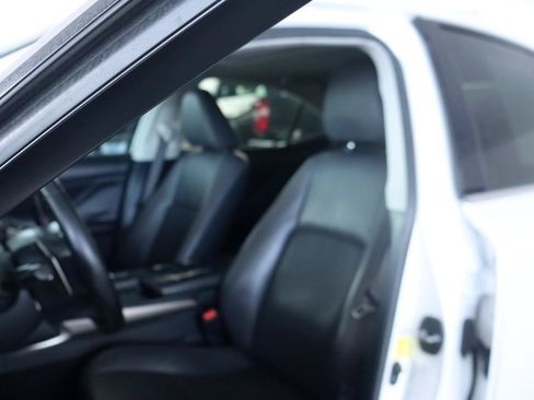 Used 2016 Lexus IS 200t RWD image 16