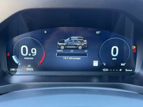 Used 2026 Ford Explorer ST-Line w/ ST-Line Street Pack image 15