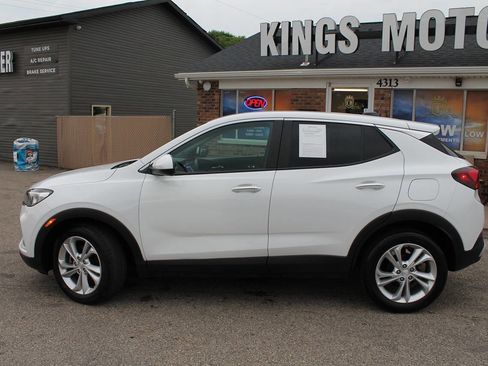 Used 2022 Buick Encore GX Preferred FWD image 2